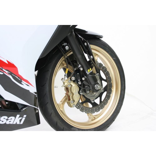 KAWASAKI 明るく NINJA40/250ラジアルキャリパーサポート 108MM