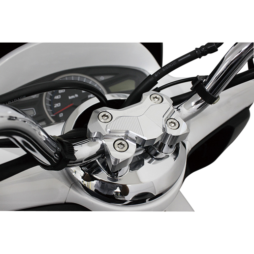 ハンドルバークランプ タイプ2 シルバー PCX (H100-SIL) BIKERS（バイカーズ） バイクパーツの通販はカスタムジャパンへ